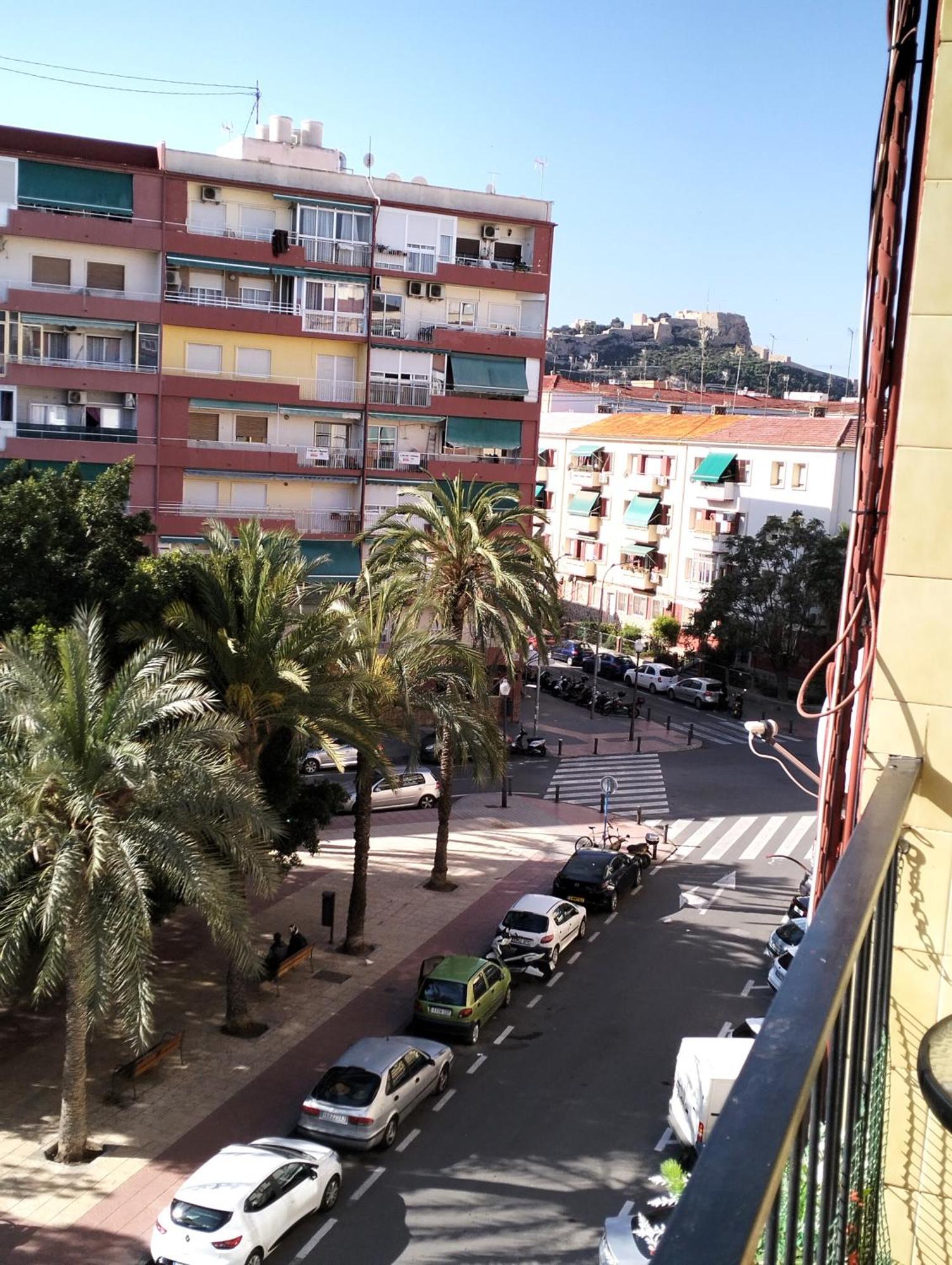 Ricardo Hostal Apartamento 3 Habitaciones Alicante Exterior photo